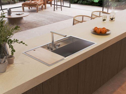 Metais para cozinha: torneiras e misturadores para um ambiente com decoração minimalista
